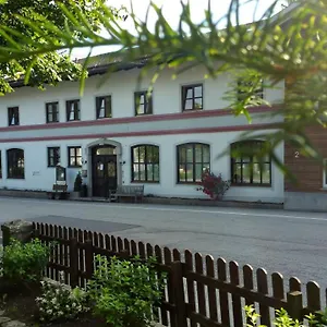 Edel Weiss Gaestezimmer Bed & Breakfast