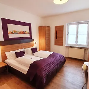 Hecht Garni Hotel